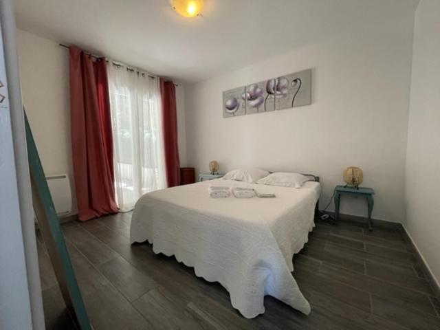 2 Pieces En Rdjardin Avec 2 Grands Terrasses Apartment Antibes Bagian luar foto