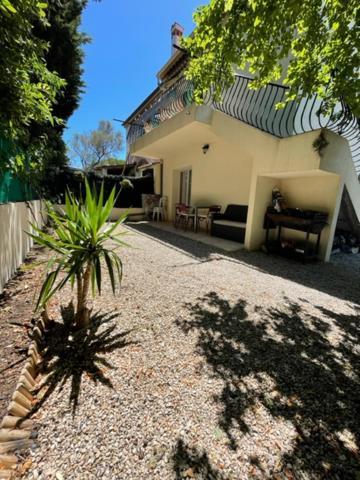 2 Pieces En Rdjardin Avec 2 Grands Terrasses Apartment Antibes Bagian luar foto